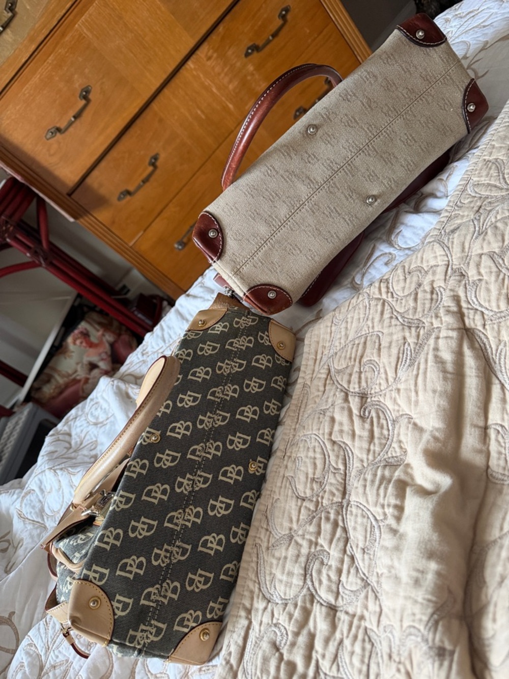 2 Set VTG Dooney & Bourke sachels  One Dustbag &1 PriceCard FIRM FINAL$126 - Picture 6 of 16